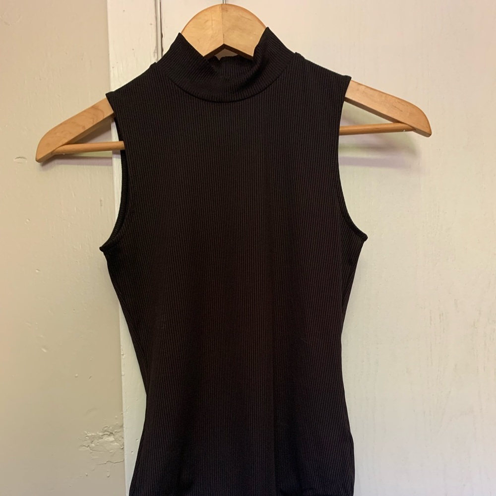 Black H&M ribbed bodysuit